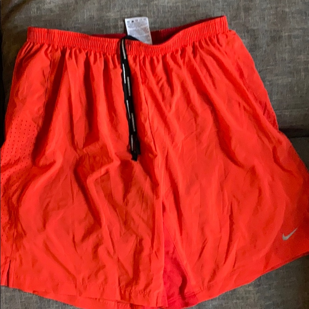 Nike running shorts NWT